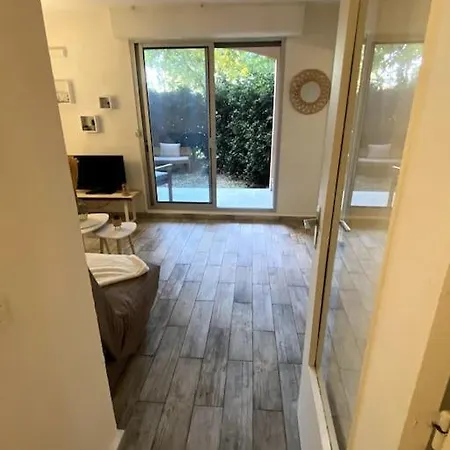 Apartmán Avec Jardin *
